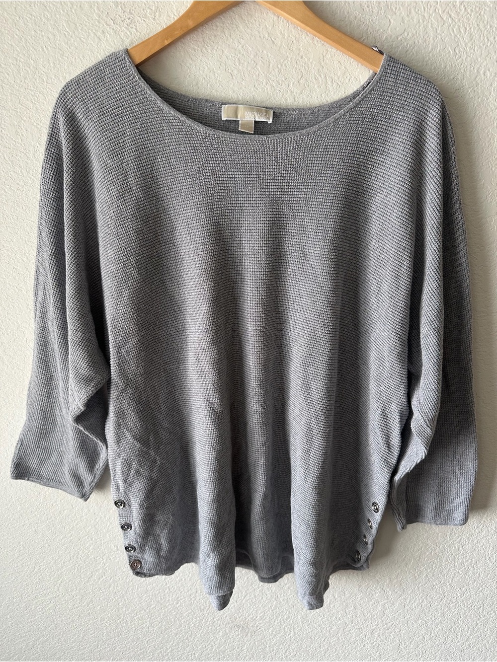 Michael Kors Womens Gray Dolman Sleeve Button Side Knit Sweater Top 3X